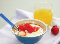 草莓牛奶燕麦粥 草莓牛奶燕麦粥