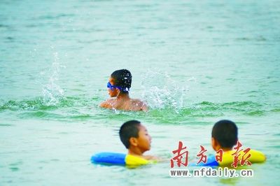 溺水是学生安全的最大威胁建议:清远河段应配备救生设施 溺水是学生安全的最大威胁建议:清远河段应配备救生设施
