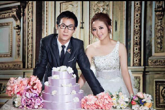 小宇和小菲的婚纱照。 由小宇本人提供 小宇和小菲的婚纱照。 由小宇本人提供