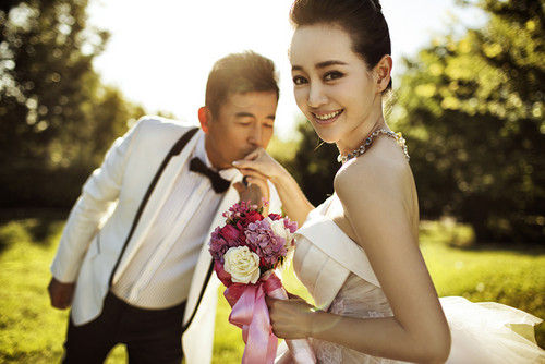 王志飞与妻子 王志飞与妻子
