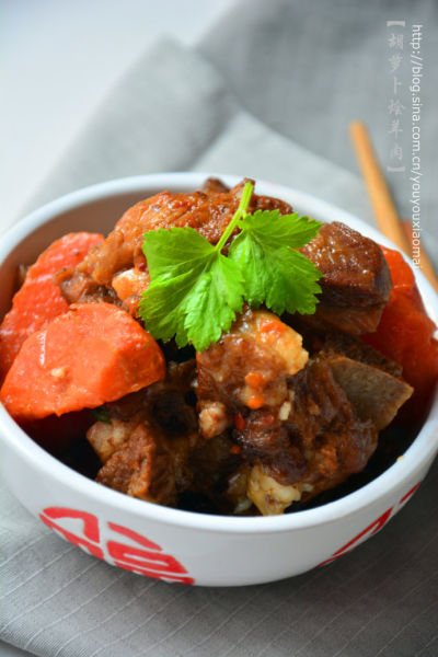 胡萝卜烩羊肉 胡萝卜烩羊肉
